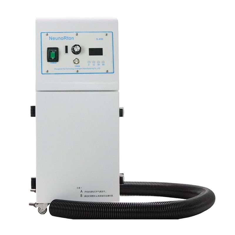 Small Pulse Vacuum Cleaner